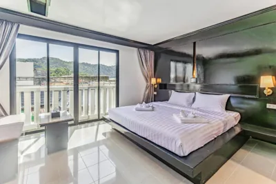 Rattana Karon Beach Hotel – Foto 2